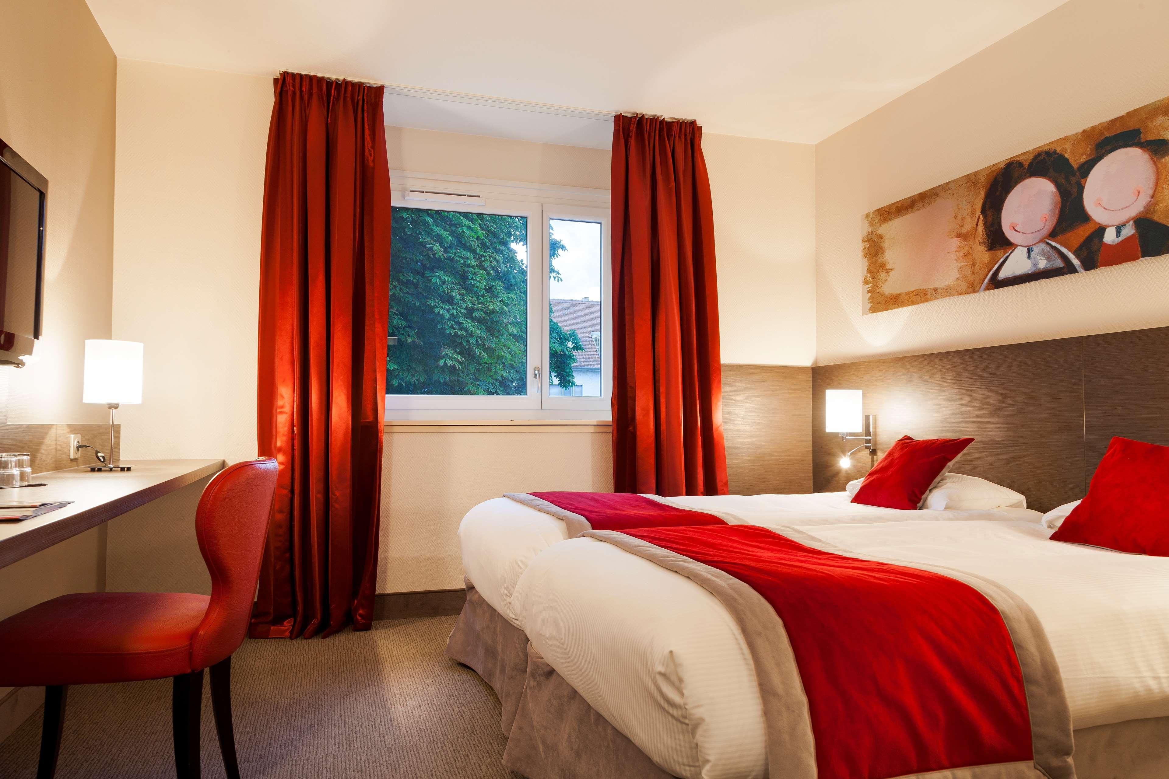 Kyriad Hotel Strasbourg Lingolsheim Exterior photo