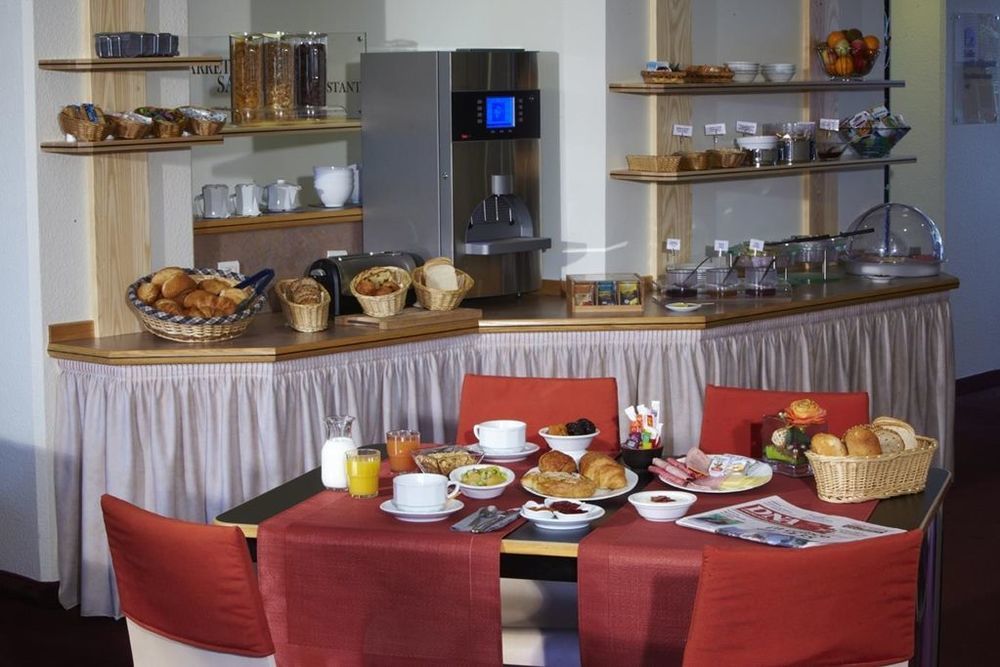 Kyriad Hotel Strasbourg Lingolsheim Restaurant photo